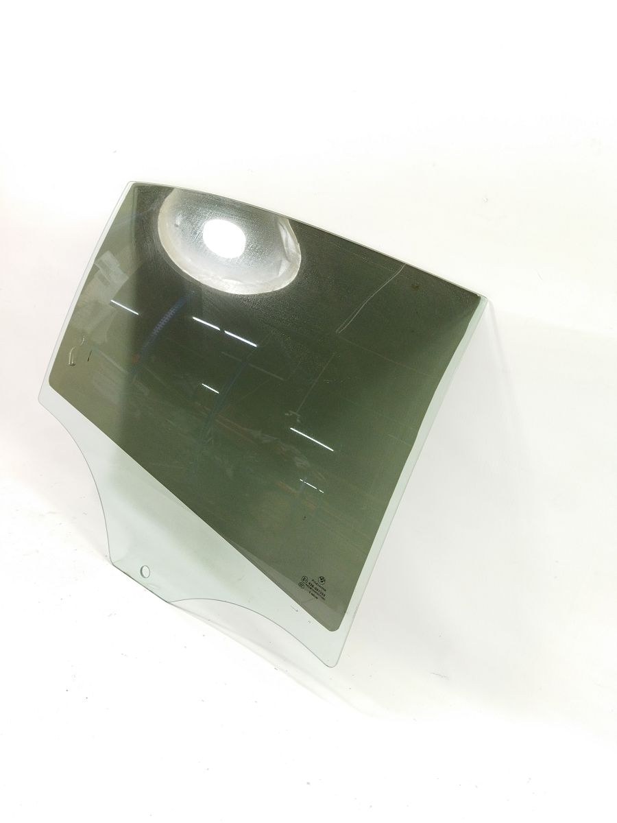 328i xdrive Скло дверей задньої правої BMW 328i xDrive 2009-2011 51347060268 BMW 328i xDrive 3 328i xdrive Скло дверей задньої правої BMW 328i xDrive 2009-2011 51347060268 BMW 328i xDrive 3