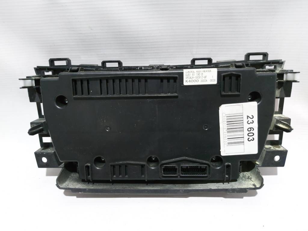 6 Кнопки керування клімат контролем Mazda 6 2014-2015 GHP955150D08 Mazda 6 2