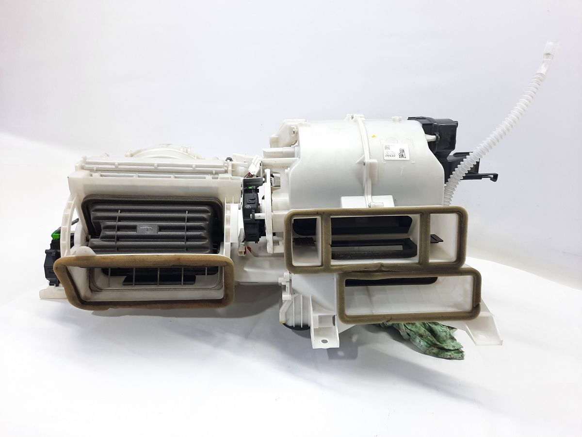 Insight Печка Honda Insight 2010-2014 79106TM8A41 Honda Insight 6