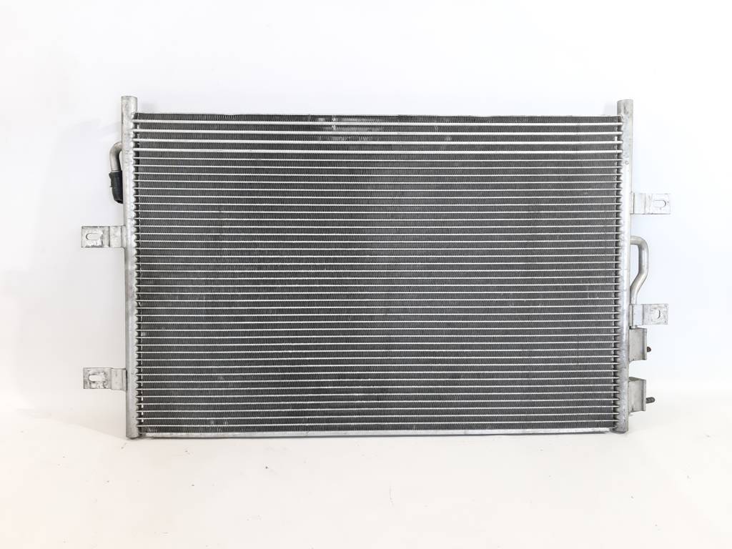 Mks Радиатор кондиционера Lincoln MKS 2009-2012 BG1Z19712A Lincoln MKS 4