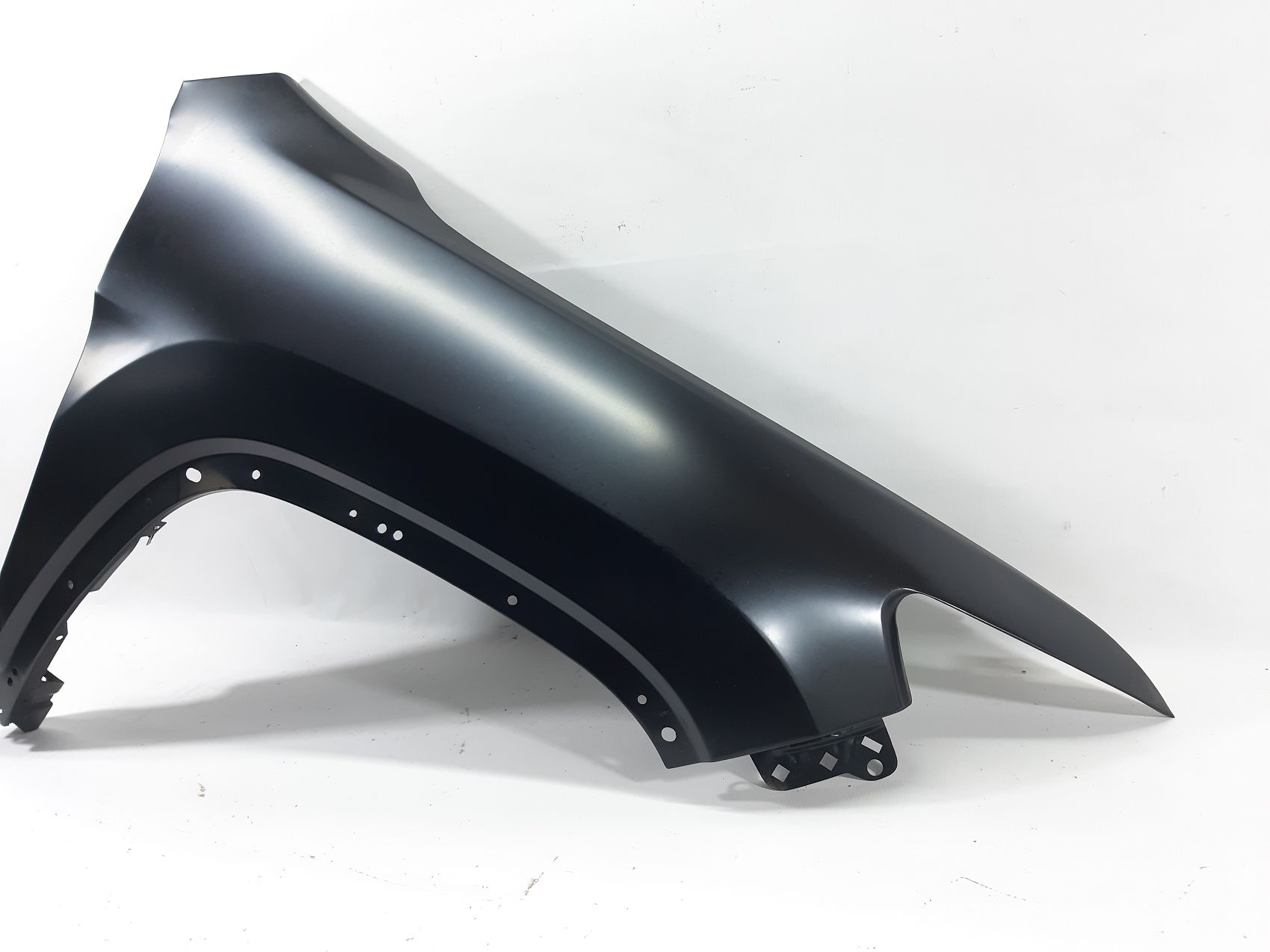 Крила Крило праве Jeep Cherokee 2019-2023 68292514AC Jeep Cherokee 3