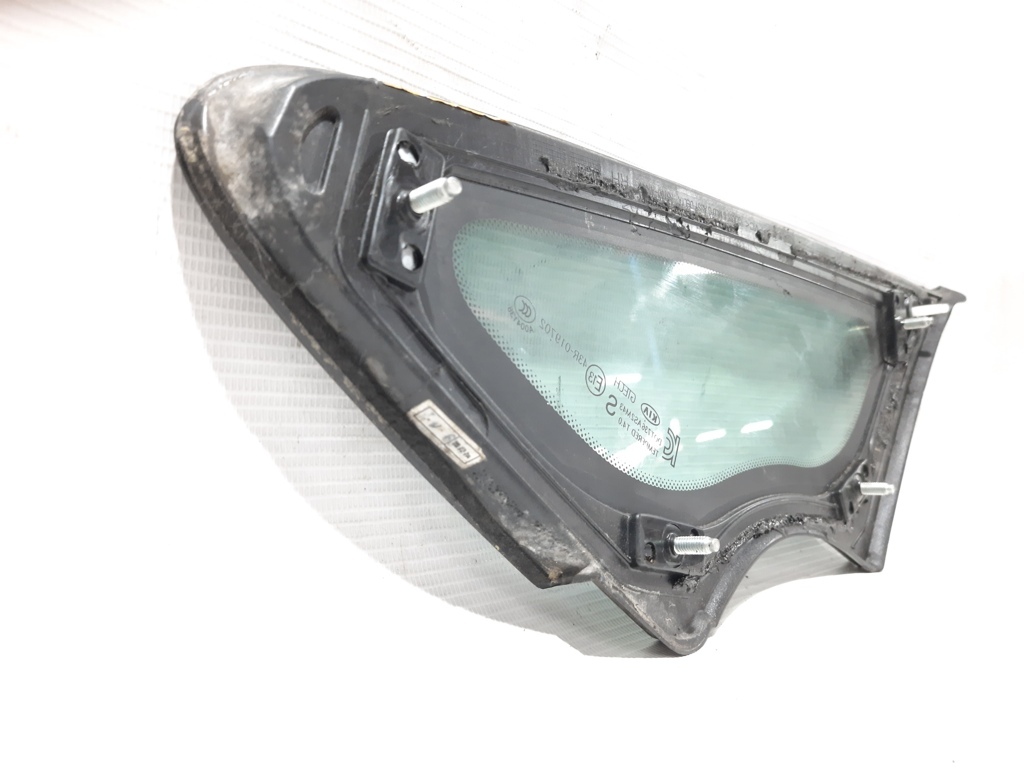 Forte Форточка стойки передней правая Kia Forte 2014-2018 86190A7020 Kia Forte 5