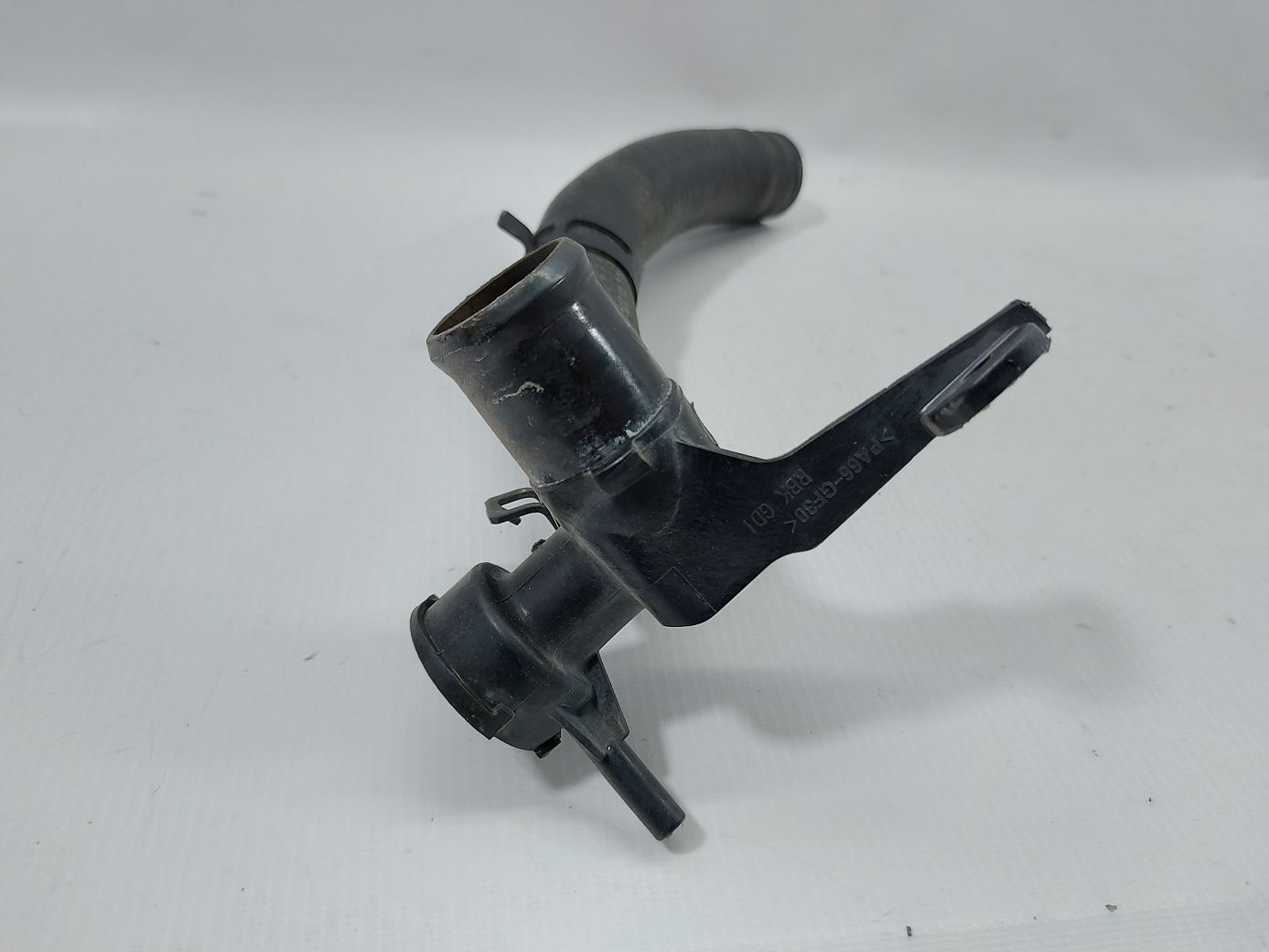 Veloster Тройник с заливной горловиной системы охлаждения Hyundai Veloster 2012-2017 253291R200 Hyundai Veloster 3