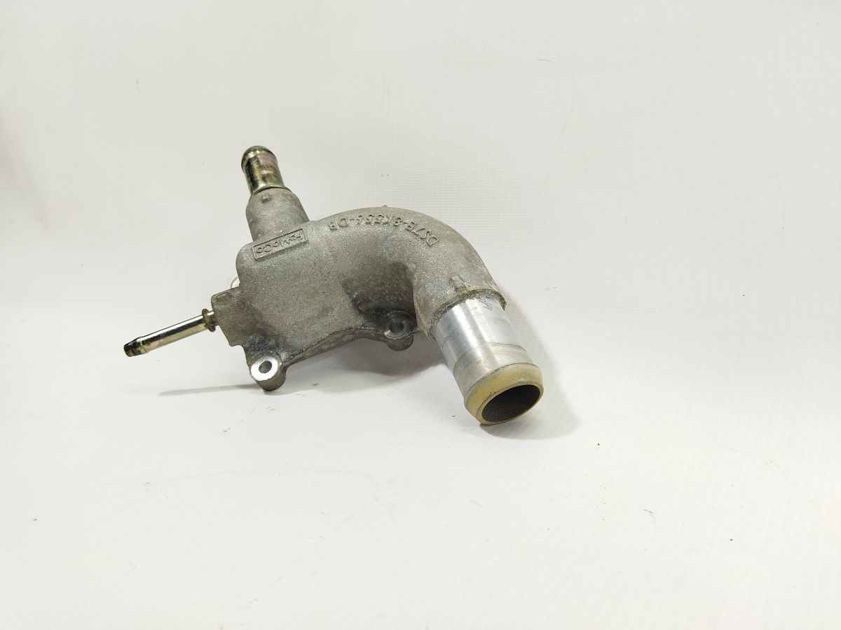 Fusion hybrid Фланець системи охолодження Ford Fusion Hybrid 2013-2020 DS7Z8K556D Ford Fusion Hybrid 3