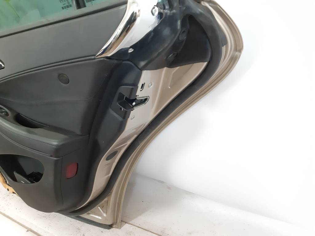 Cls-500 Двері задні права голі Mercedes-Benz CLS 500 2006-2011 2197300205 MERCEDES-BENZ Mercedes-Benz CLS 500 4