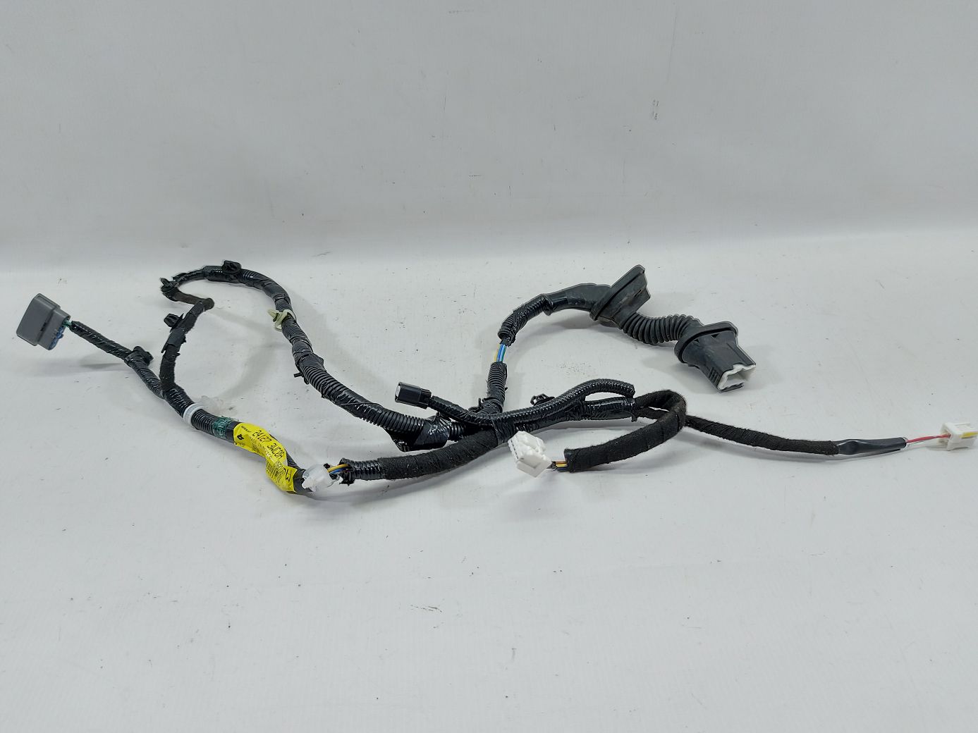 Versa note Проводка дверей задньої лівої Nissan Versa Note 2014-2019 241273WC0A Nissan Versa Note 1