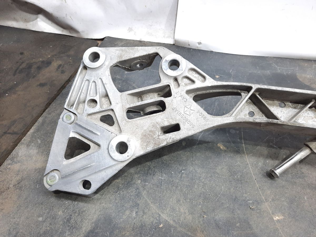 Dart Підрамник підвіски задньої Dodge Dart 2013-2019 68080591AF Dodge Dart 23