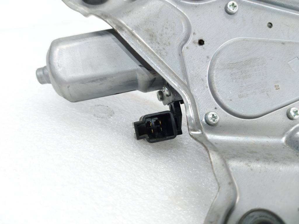 Scion iq Мотор склоочисника скла заднього Toyota Scion IQ 2012-2015 8513074020 Toyota Scion IQ 5