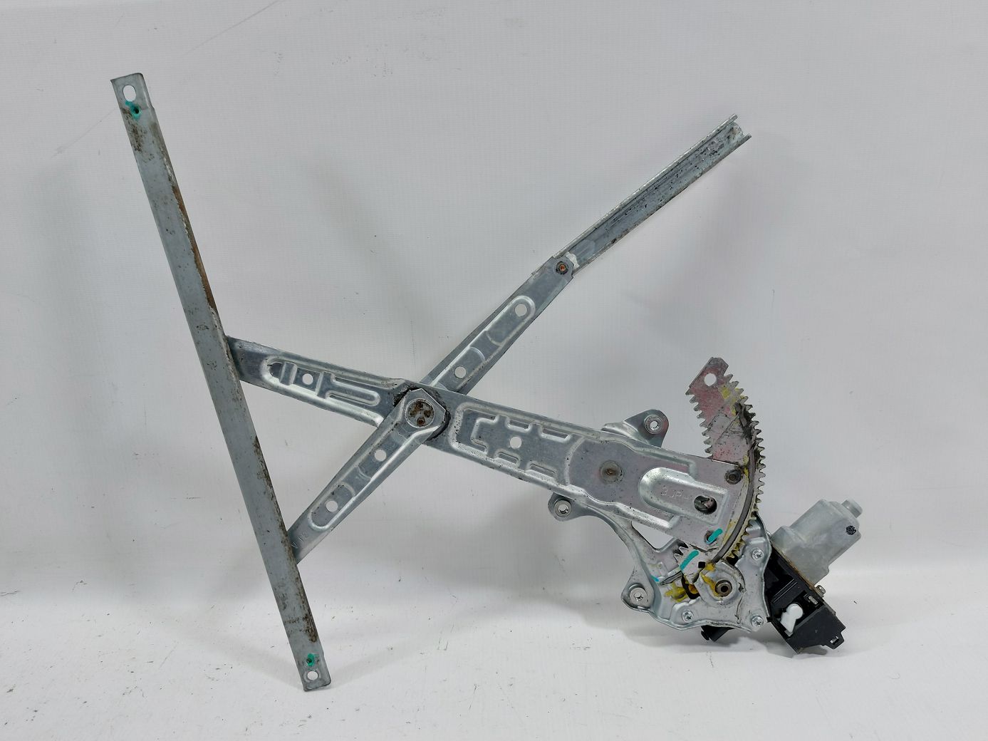 Altima Склопідйомник дверей задньої правої Nissan Altima 2014-2018 827203TA1A Nissan Altima 3