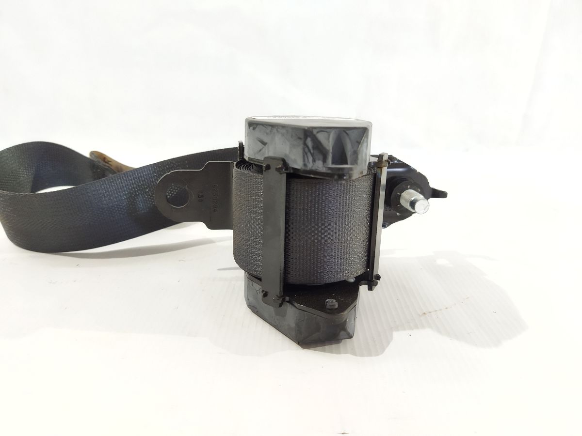 Altima Ремінь безпеки задній правий Nissan Altima 2013-2018 888449HS8B Nissan Altima 2