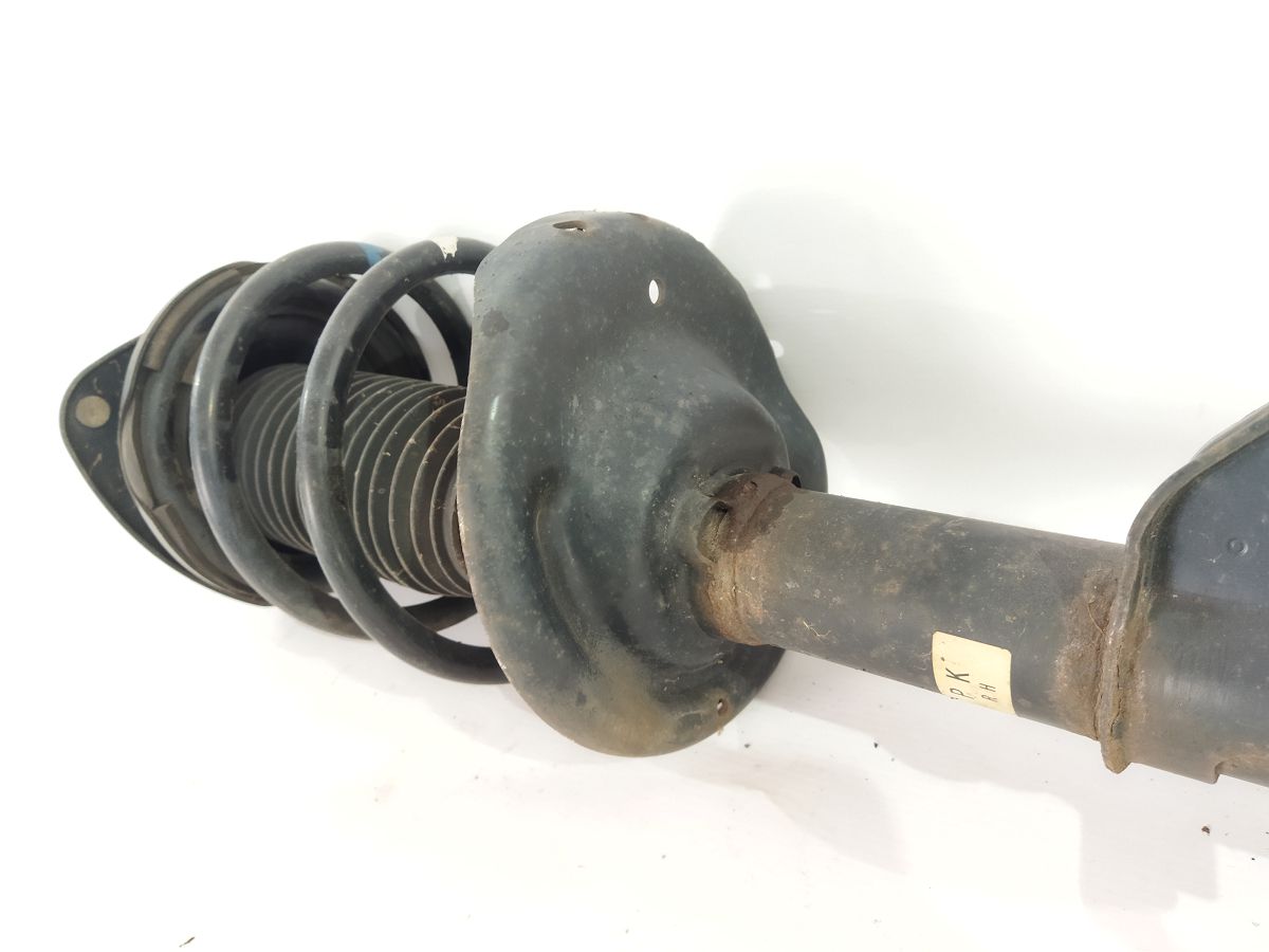 Forester Стійка амортизатора передня права Subaru Forester 2014-2018 20310SG001 Subaru Forester 4