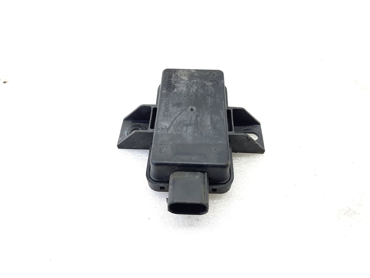 Malibu. Блок тиску в шинах Chevrolet Malibu 2018 68219831 Chevrolet Malibu