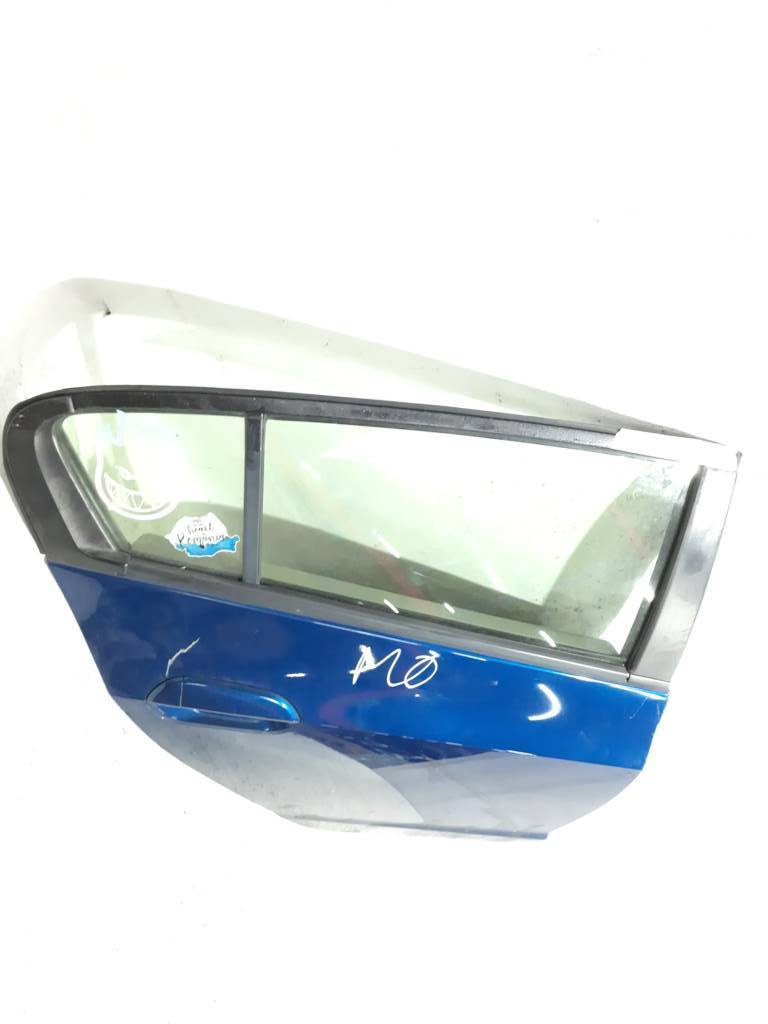 Insight Дверь задняя правая в сборе Honda Insight 2010-2014 67510TM8A90ZZ Honda Insight 1