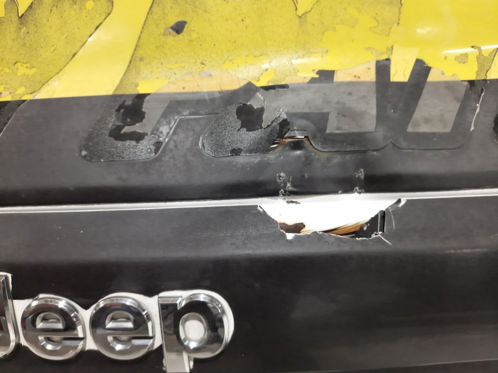 Patriot Кришка багажника задні двері (дефект) Jeep Patriot 2007-2017 68279277AA Jeep Patriot 16