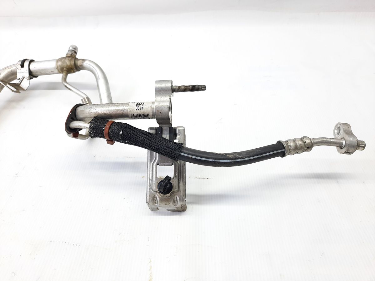 Ats Трубка кондиціонера заправна Cadillac ATS 2014 84498821 Cadillac ATS 12