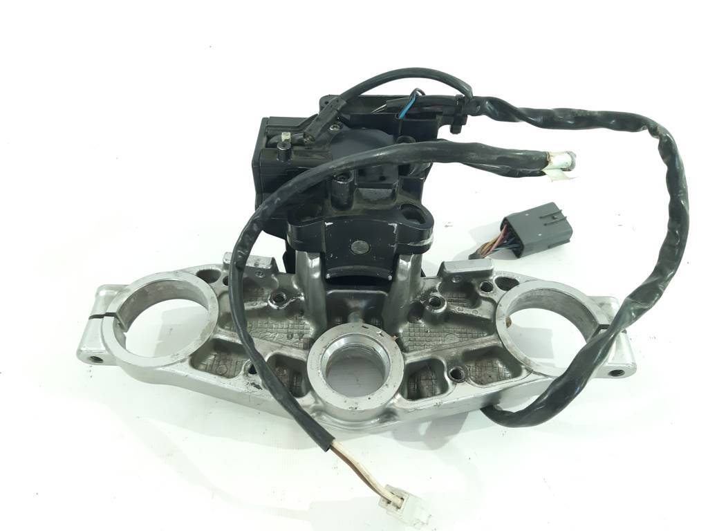 Gtr-1400 Траверса верхня Kawasaki GTR-1400 2008-2014 440390052458 Kawasaki GTR-1400 6