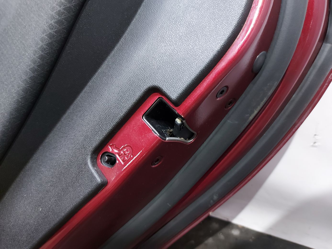 Malibu Дверь задняя правая в сборе Chevrolet Malibu 2016-2021 84103473 Chevrolet Malibu 11