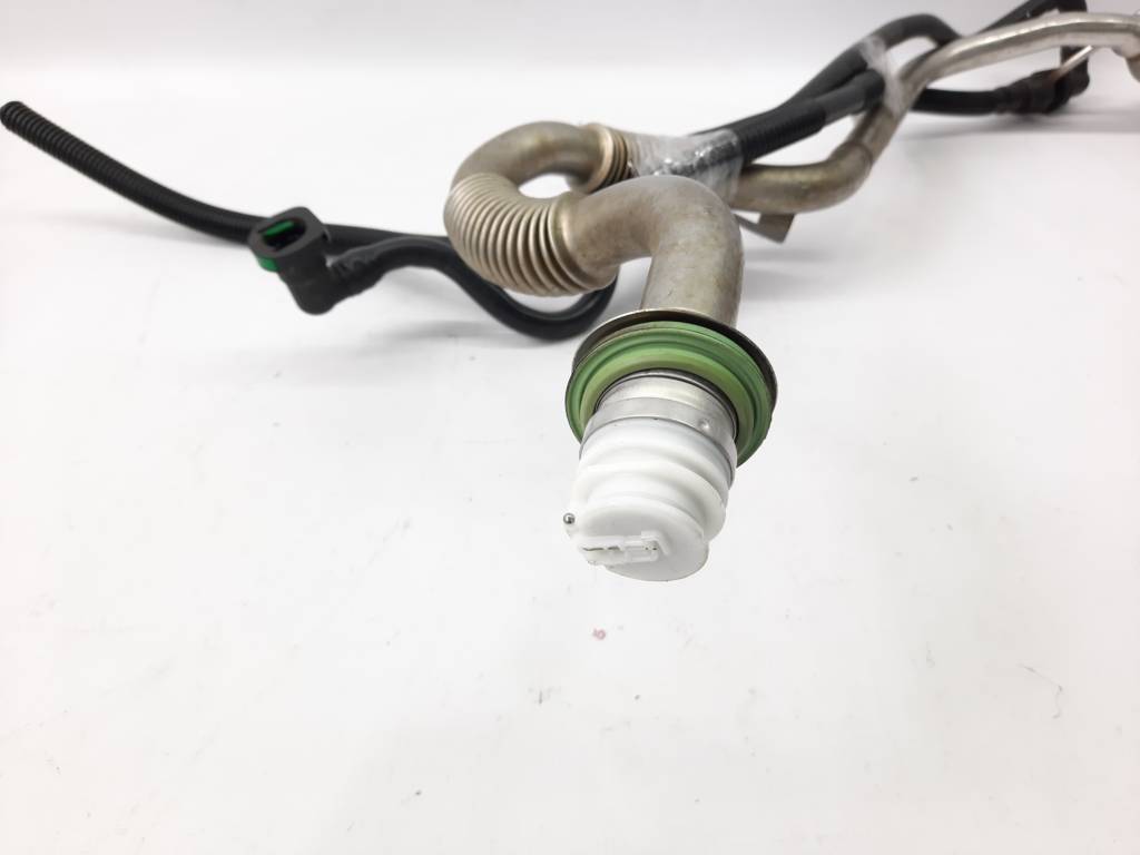 328i xdrive Заливна горловина BMW 328i xDrive 2007-2013 16117188074 BMW 328i xDrive 3