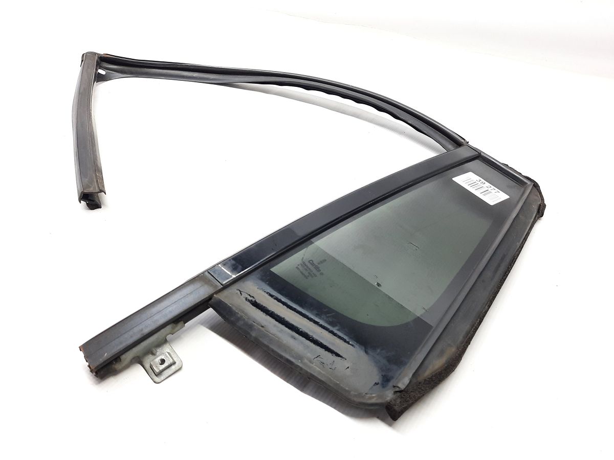 Mkt Напрямна гумка скла з кватиркою дверей задньої лівої Lincoln MKT 2010-2019 AE9Z7425767A Lincoln MKT 2