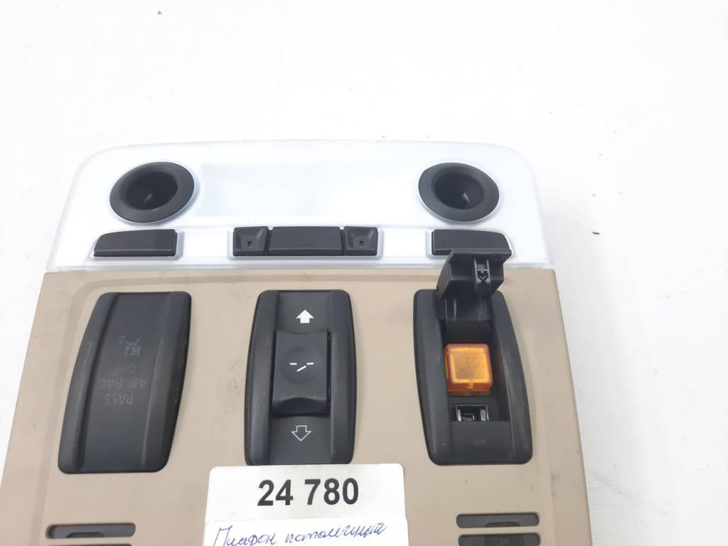 328i xdrive Плафон стельовий передній BMW 328i xDrive 2010-2011 61319218161 BMW 328i xDrive 2