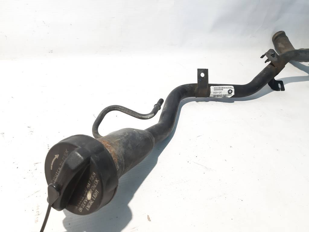 Dart Заливна горловина паливного бака Dodge Dart 2013-2019 68091428AB Dodge Dart 23