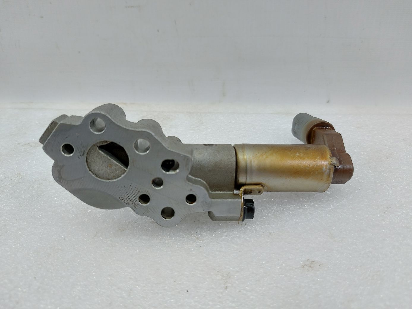 Cadenza Клапан регулювання фаз газорозподільного механізму (правий) Kia CADENZA 2014-2020 243603CAB2 Kia CADENZA 3 Cadenza Клапан регулювання фаз газорозподільного механізму (правий) Kia CADENZA 2014-2020 243603CAB2 Kia CADENZA 3