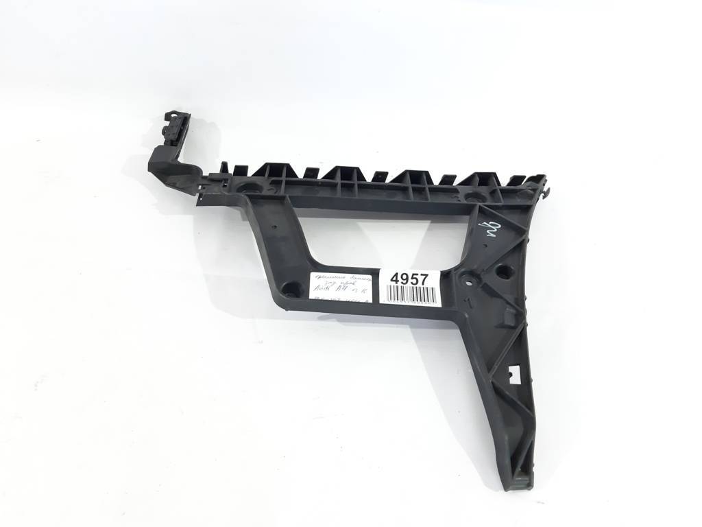 A4 Кріплення бампера заднього праве Audi A4 2013-2016 8K5807454A Audi A4 2