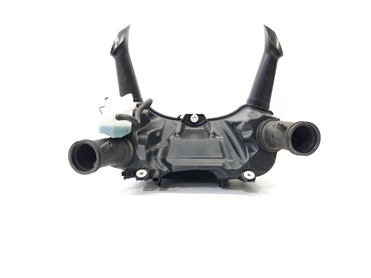 R 1200 Корпус воздушного фильтра BMW R 1200 2014 13717726792 BMW R 1200 6