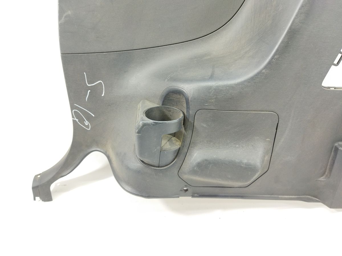 Scion iq Обшивка багажного отделения правая Toyota Scion IQ 2012-2015 6251074020 Toyota Scion IQ 3