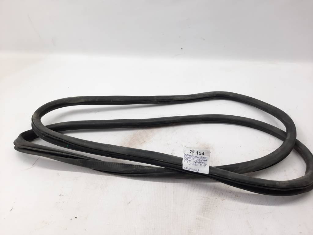 Dart Ущільнювальна гумка прорізу дверей передньої лівої/правої Dodge Dart 2013-2014 68085076AF Dodge Dart 20