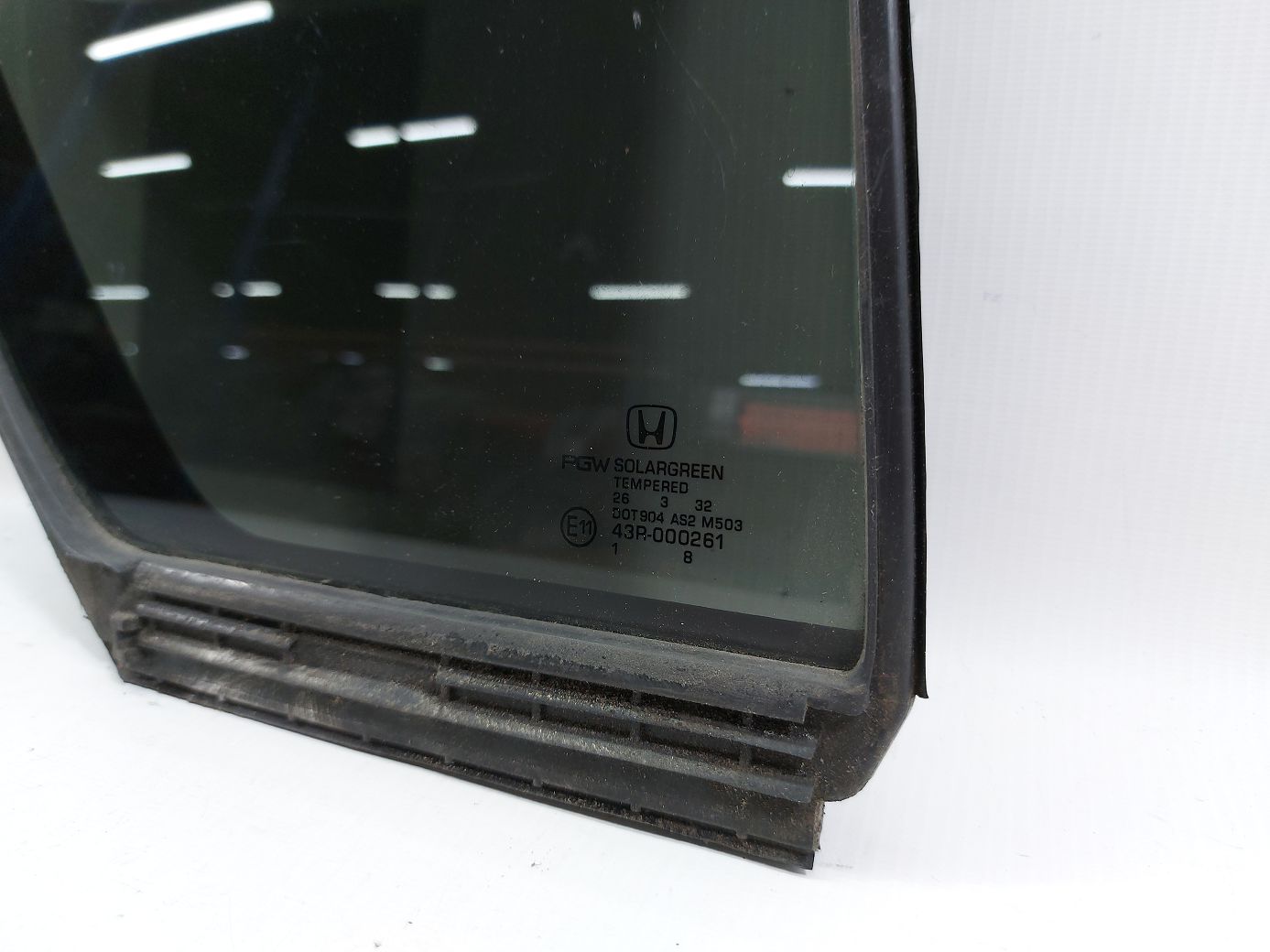 Accord Квадрат двері задньої правої з тонуванням Honda Accord Sedan 2013-2017 73405T2FA00 Honda Accord Sedan 2 Accord Квадрат двері задньої правої з тонуванням Honda Accord Sedan 2013-2017 73405T2FA00 Honda Accord Sedan 2