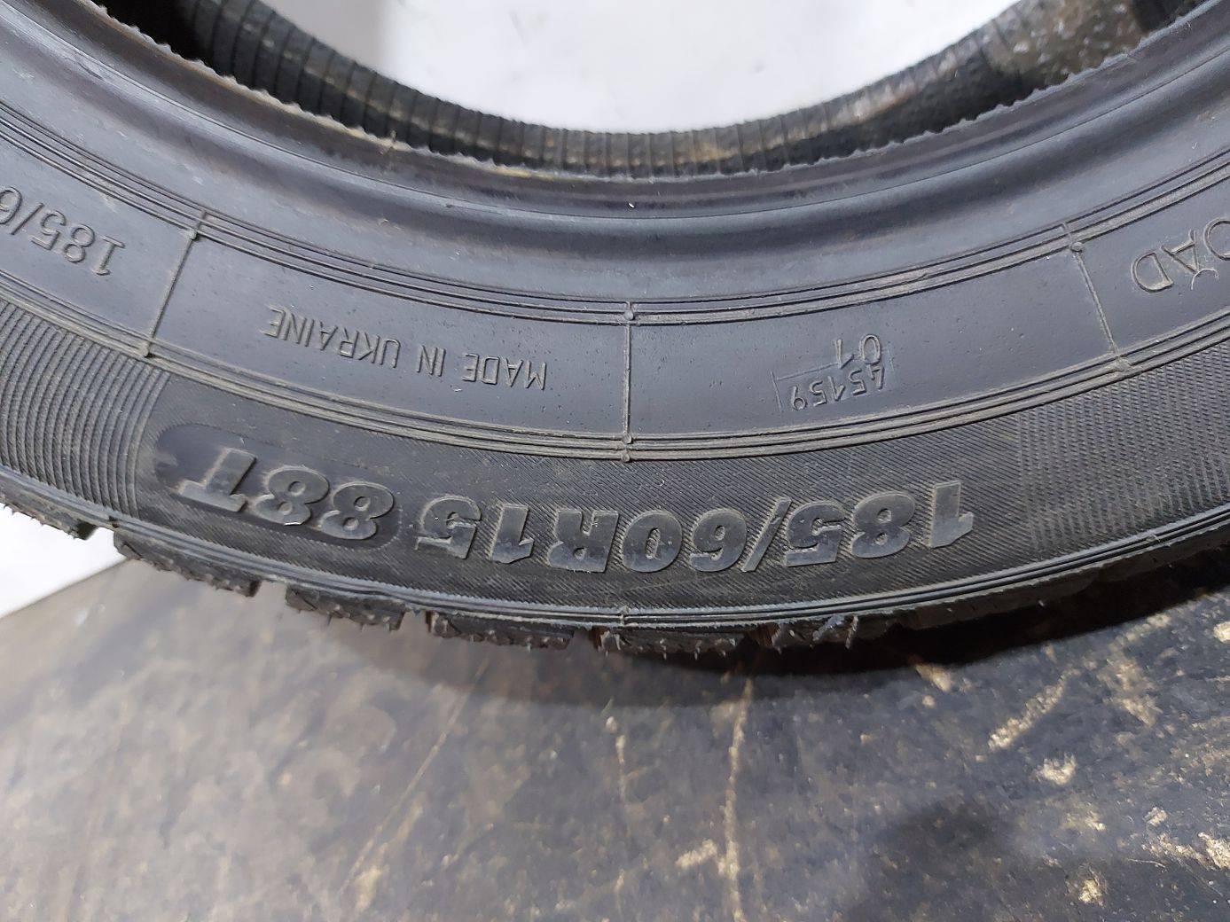 Зимние шины Гума Viamaggiore Premiorri 185/60R15 (Honda Fit) 17
