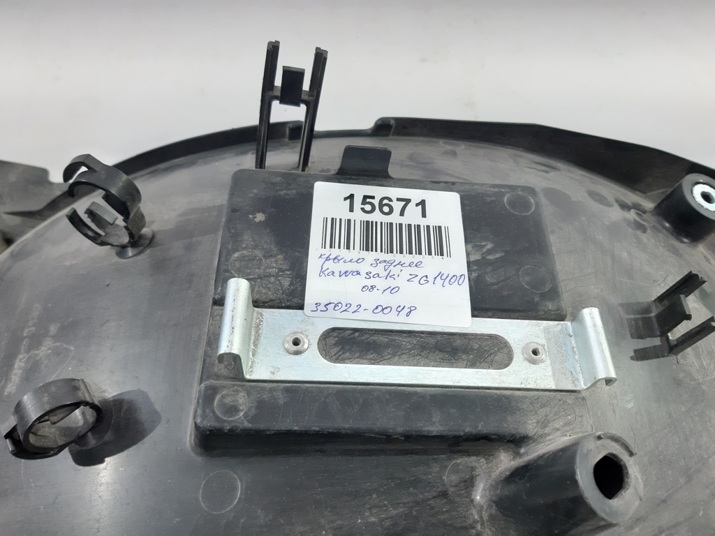 Gtr-1400 Крило заднє Kawasaki GTR-1400 2008-2010 350220048 Kawasaki GTR-1400 5