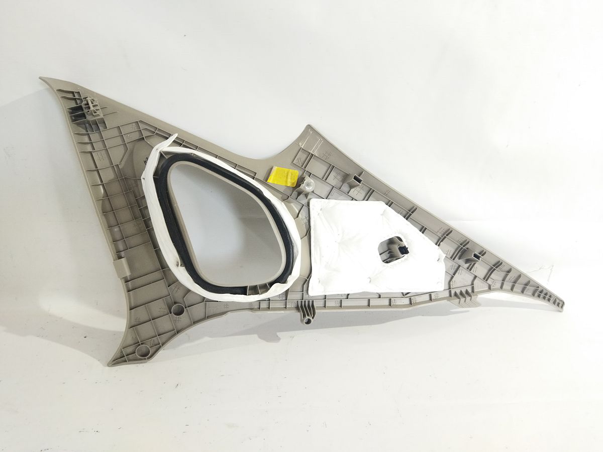 Optima Обшивка стойки задней левая Kia Optima 2016-2020 85850D5000 Kia Optima 2