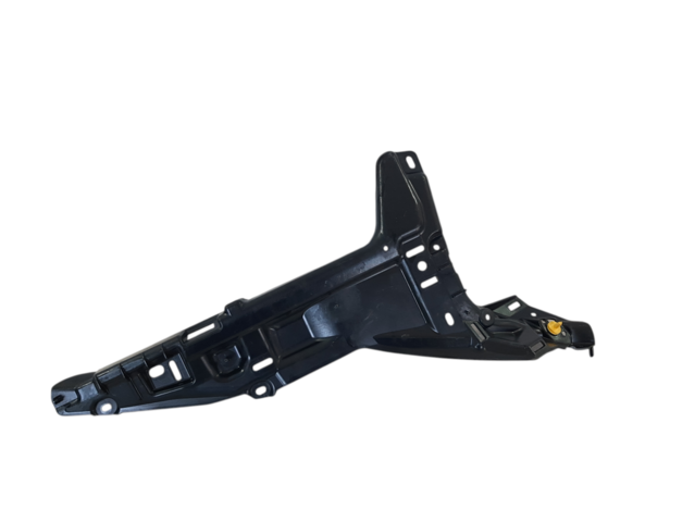 Model s. Кронштейн обшивки стойки правый Tesla Model S 2012-2016 100927300D Tesla Model S