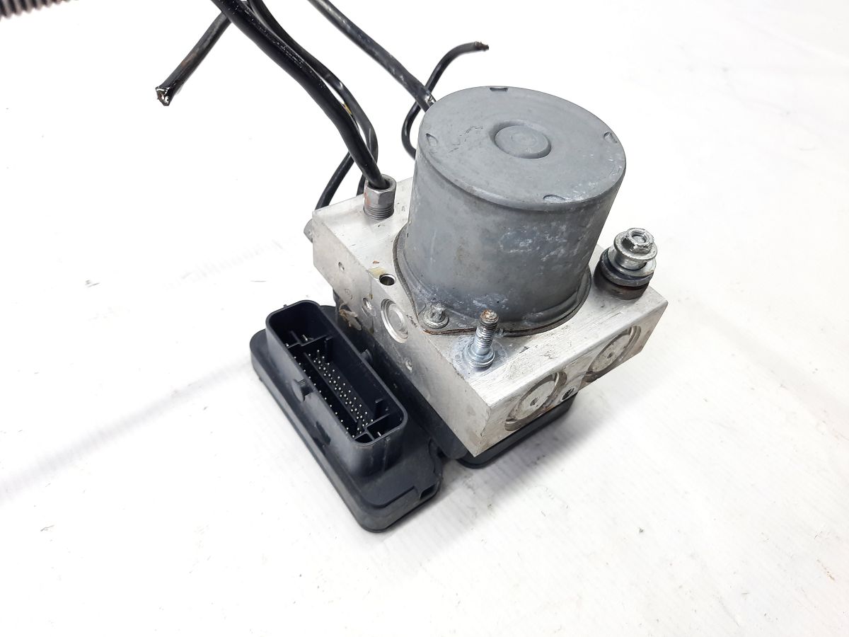 Grand caravan Блок ABS Dodge Grand Caravan 2013-2020 68183803AC Dodge Grand Caravan 3