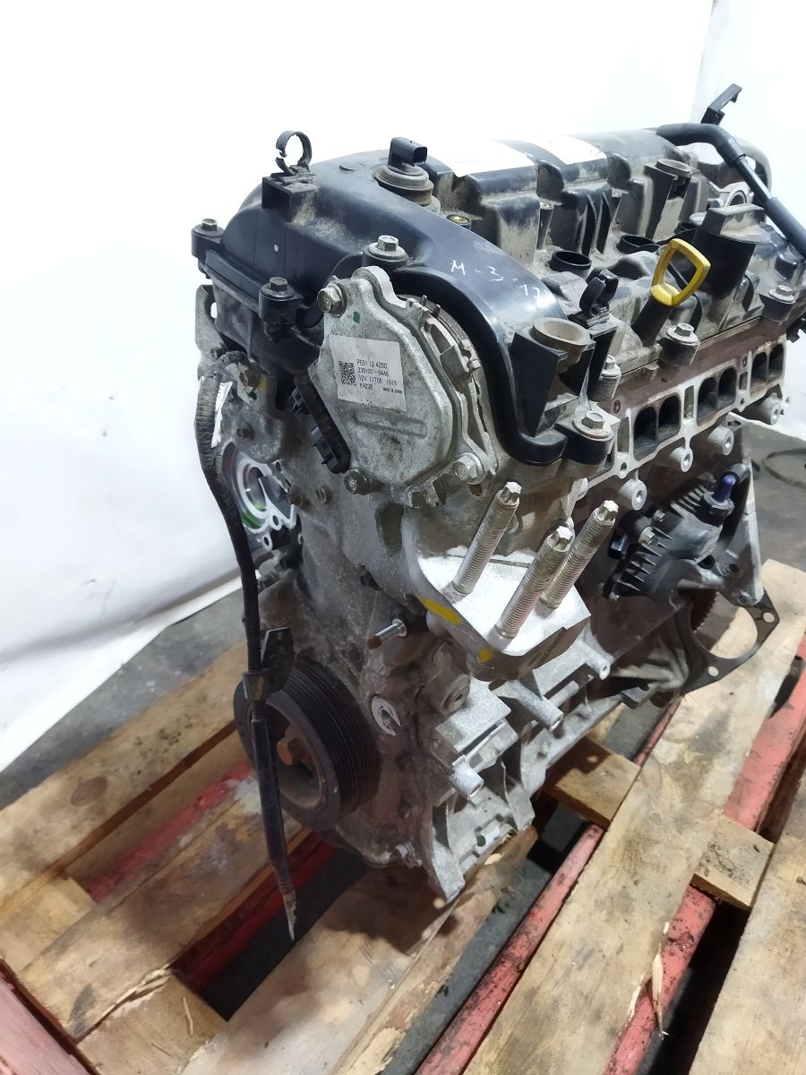 3 Двигун (без навісного обладнання) 2,0 пробіг 95 т. миль Mazda 3 2017 PEY402200C Mazda 3 4