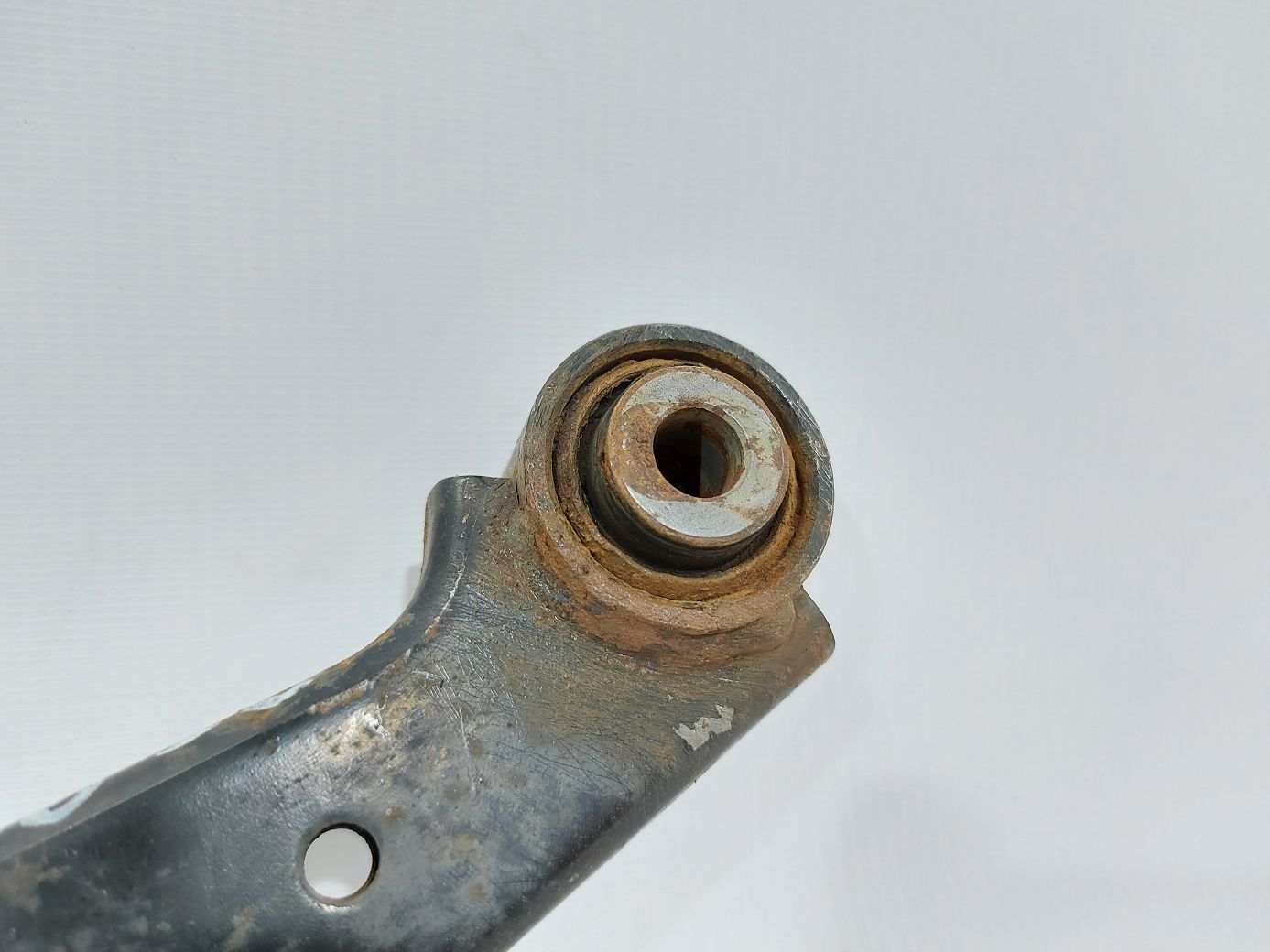 Fusion Рычаг верхний задний левый Ford Fusion 2013-2017 DG9Z5500A Ford Fusion 2