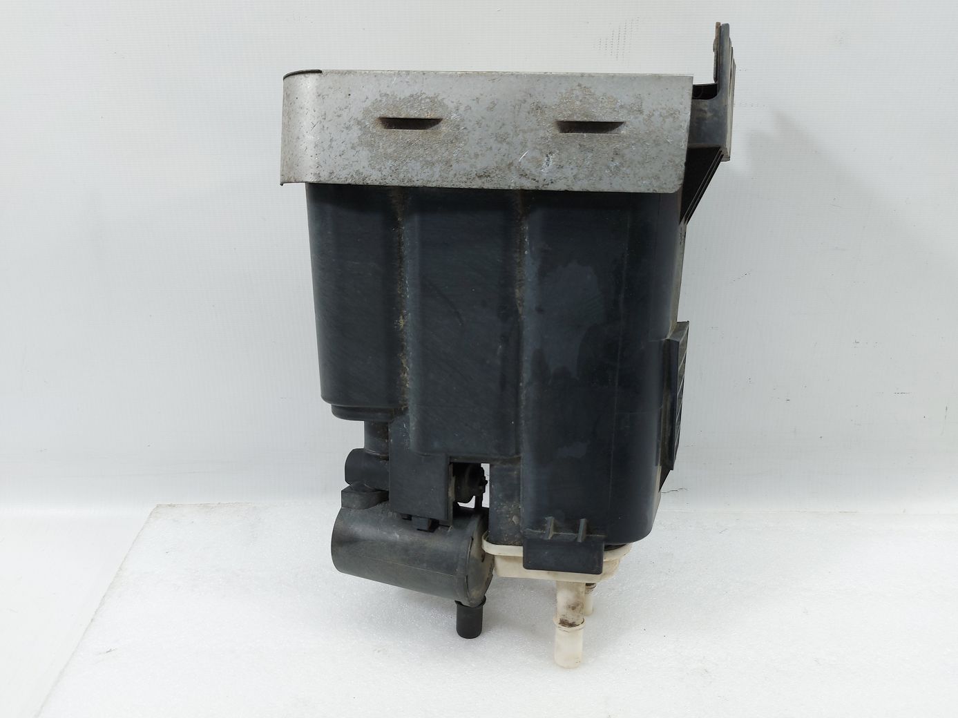 Hhr Фільтр рециркуляції парів бензину Chevrolet HHR 2006-2011 22728652 Chevrolet HHR 3