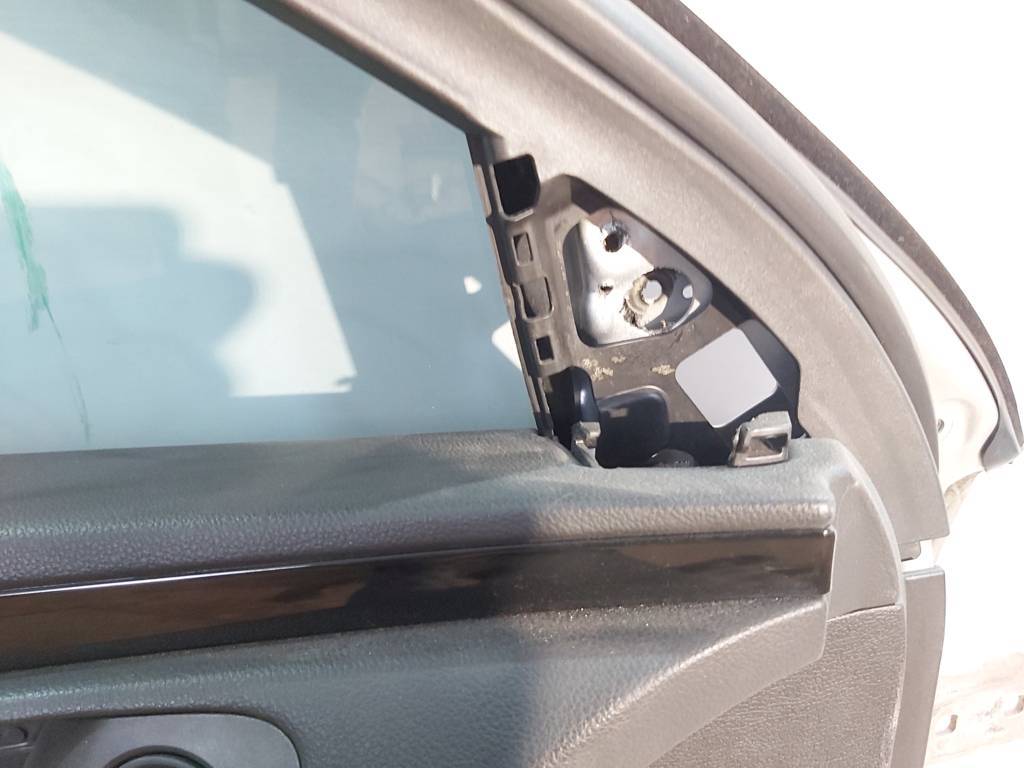 Regal Двері передні ліві Buick Regal 2011-2017 20987623 Buick Regal 30