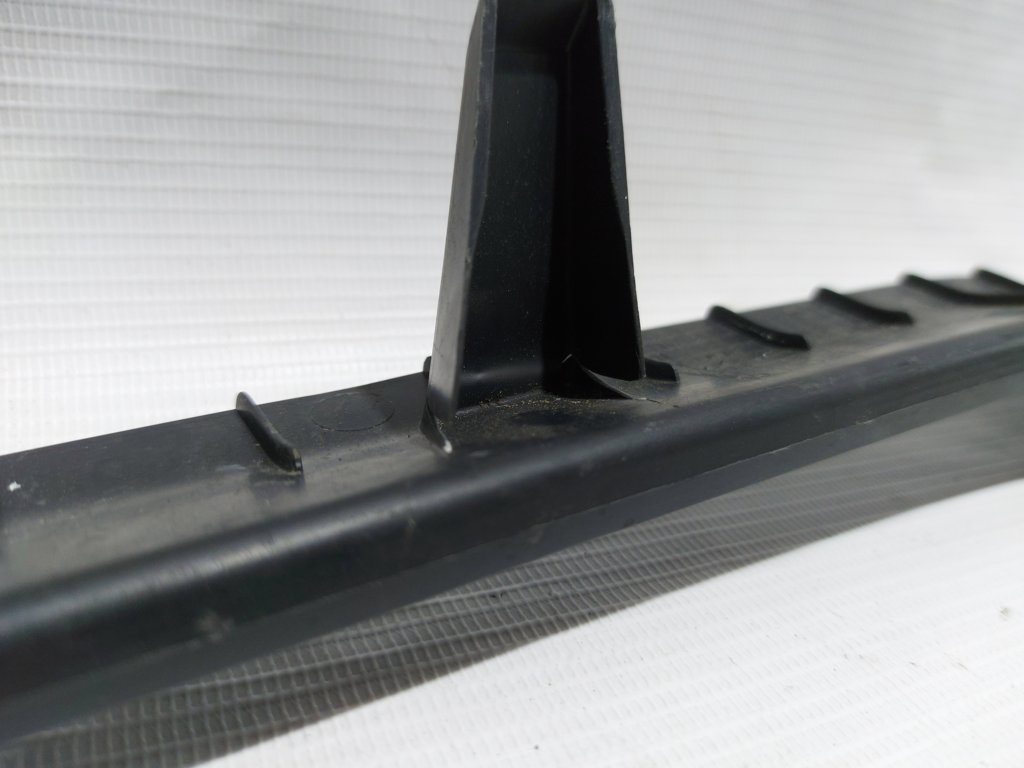 Passat s Накладка передньої стійки нижня права Volkswagen Passat S 2012-2020 561868238A82V Volkswagen Passat S 6