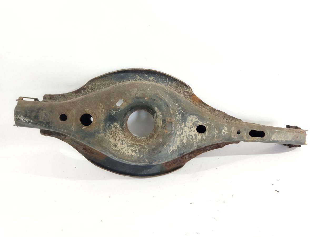 6. Важіль задній правий нижній під пружину Mazda 6 2013-2017 GHP928300A Mazda 6