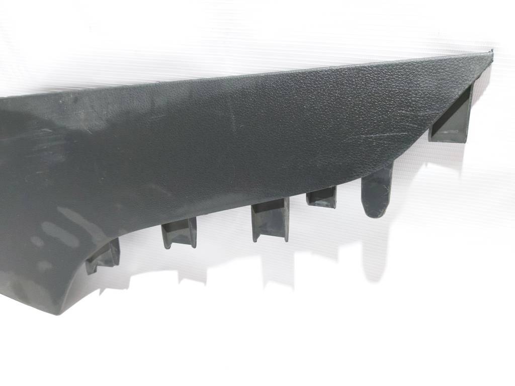 Passat s Обшивка консоли центральной правая Volkswagen Passat S 2012-2019 561863046A82V Volkswagen Passat S 3