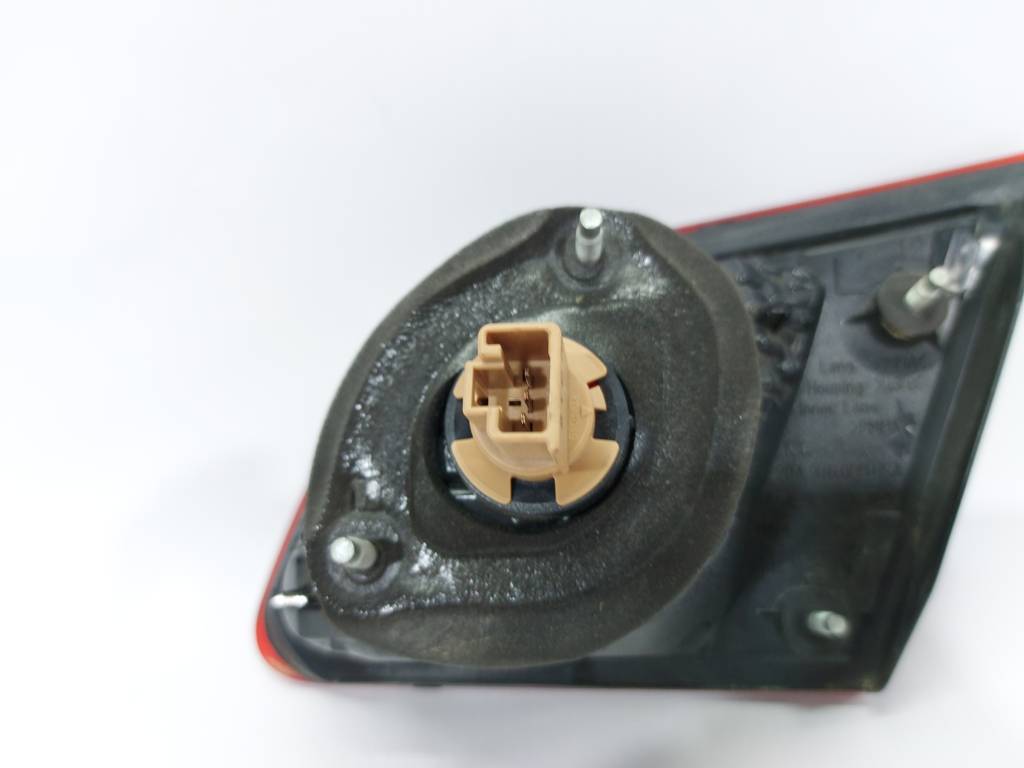 Legacy Фонарь крышки багажника левый Subaru Legacy 2010-2014 84912AJ03A Subaru Legacy 5