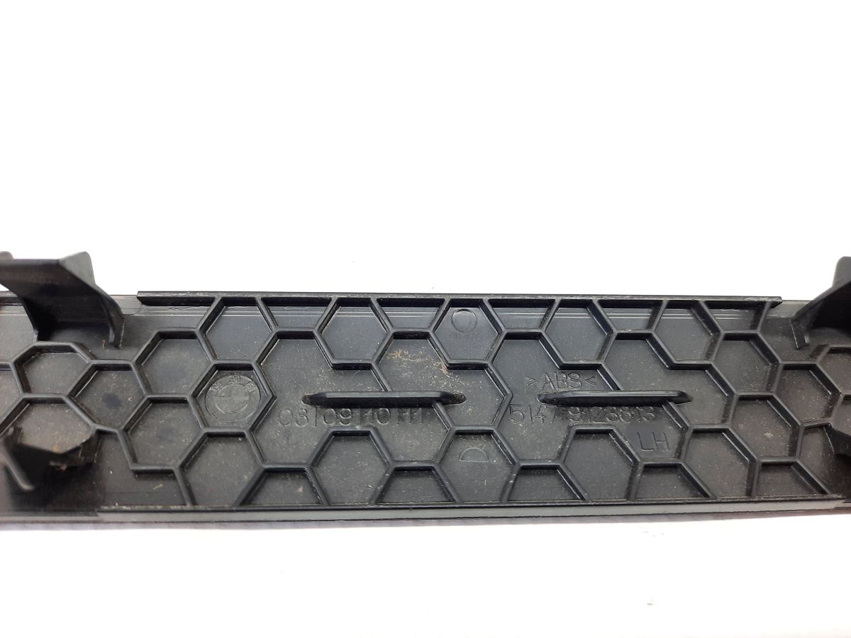7 series Накладка порога переднього лівого BMW 7 2012 51479123813 BMW 7 3