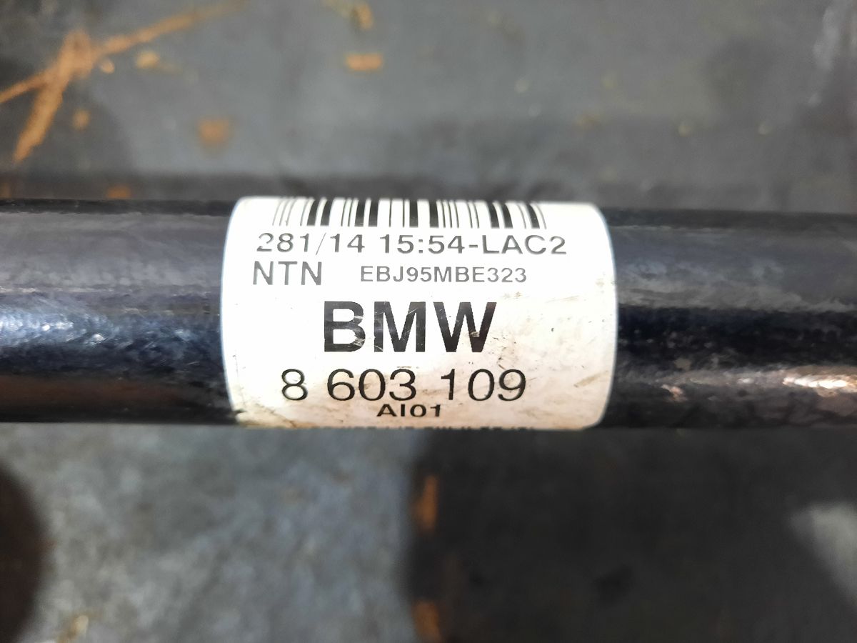 328i xdrive Поворотний кулак задній лівий з напіввіссю та датчиком ABS BMW 328i xDrive 2013-2016 33326792523 BMW 328i xDrive 10