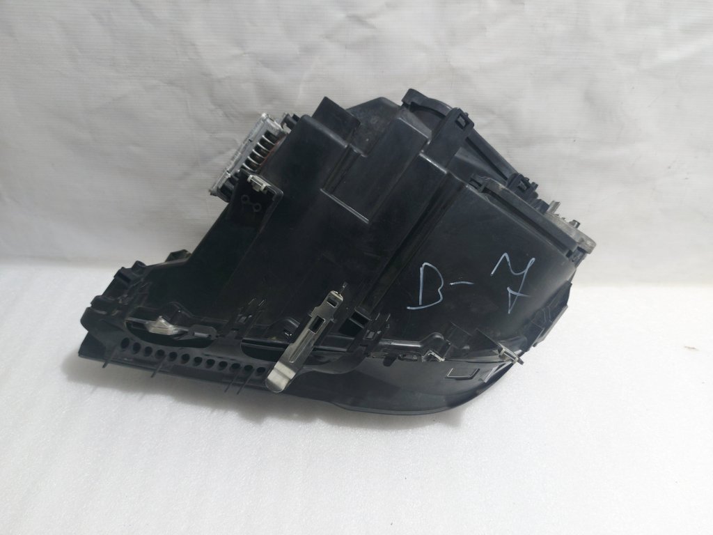 7 series Фара передня права BMW 7 2009-2012 63117228424 BMW 7 12