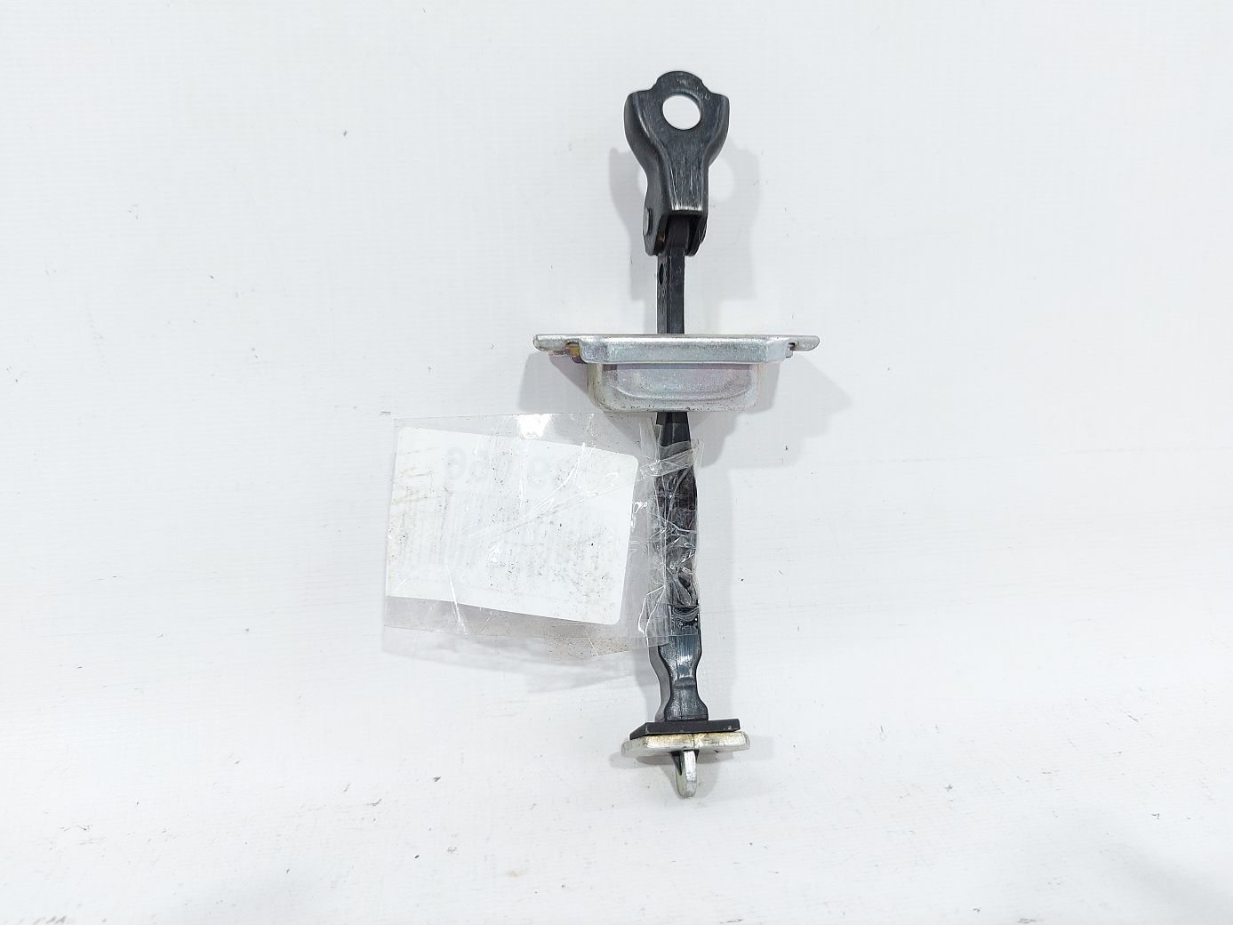 Altima Обмежувач дверей задньої правої/лівої Nissan Altima 2013-2015 824303TA0A Nissan Altima 2