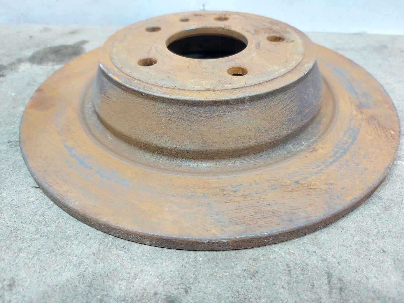 Fusion hybrid Тормозний диск задній лівий/правий Ford Fusion Hybrid 2013-2020 KS7Z2C026B Ford Fusion Hybrid 13