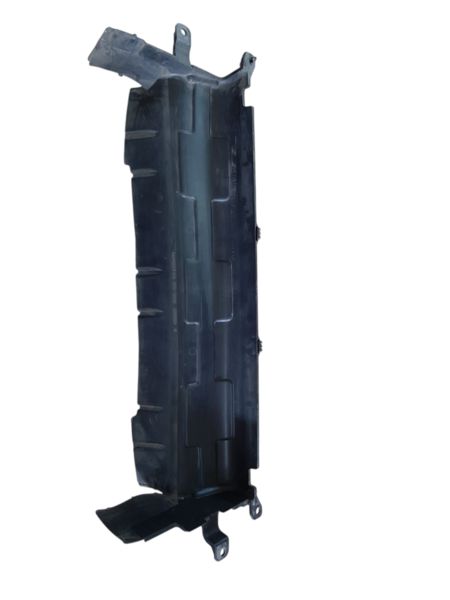 Bolt. Дефлектор радіатора верхній Chevrolet Bolt EV 2017-2023 42532807 Chevrolet Bolt EV